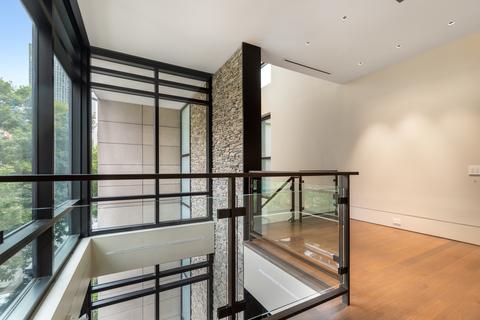 54 E Scott St, Chicago, IL 60610 photo 43