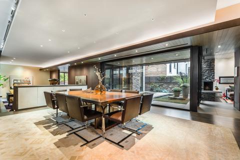 54 E Scott St, Chicago, IL 60610 photo 9