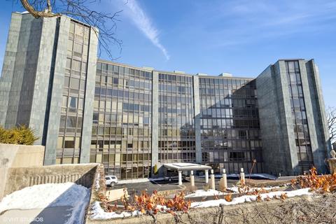 1420 Sheridan Rd #6D, Wilmette, IL 60091