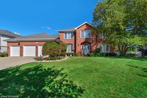 1517 Windy Hill Dr, Northbrook, IL 60062