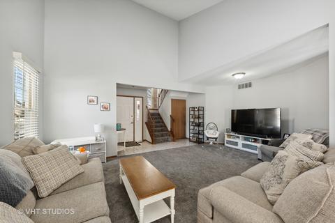 730 Dorset Cir, Wheeling, IL 60090 photo 4