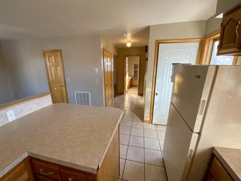 602 Deleon St, Ottawa, IL 61350 photo 10
