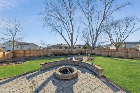 835 Concord Ln, Hoffman Estates, IL 60192 photo 23