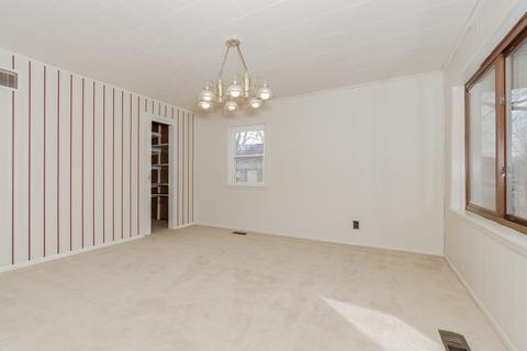 1106 Maplewood Dr, Normal, IL 61761 photo 11