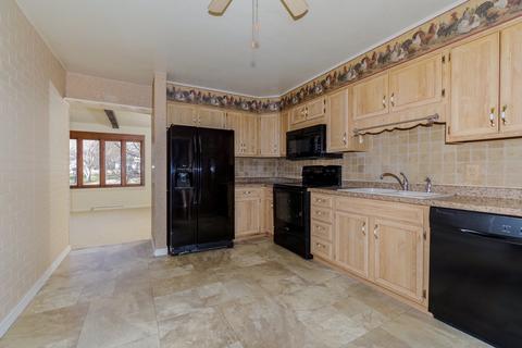 1106 Maplewood Dr, Normal, IL 61761 photo 15