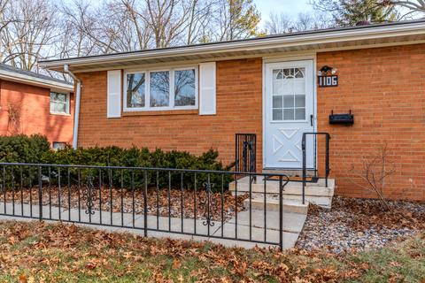 1106 Maplewood Dr, Normal, IL 61761 photo 4