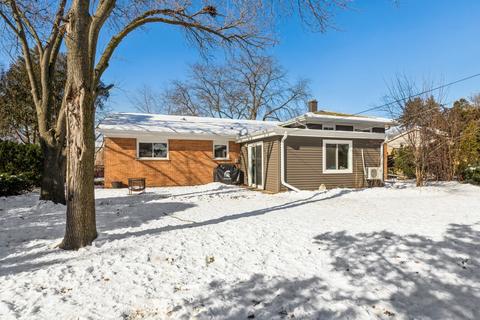 923 Clark Ln, Des Plaines, IL 60016 photo 24