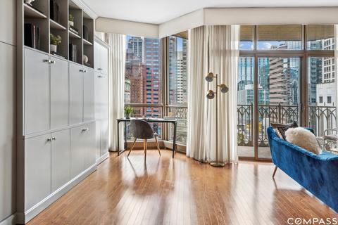 21 E Huron St #1105, Chicago, IL 60611 photo 10