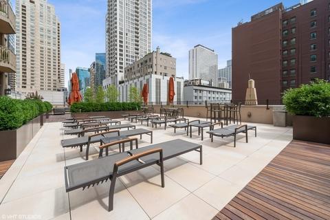 21 E Huron St #1105, Chicago, IL 60611 photo 42