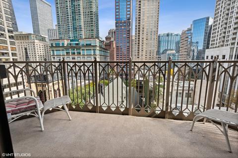 21 E Huron St #1105, Chicago, IL 60611 photo 35