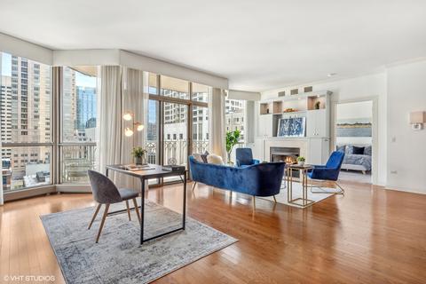 21 E Huron St #1105, Chicago, IL 60611 photo 13