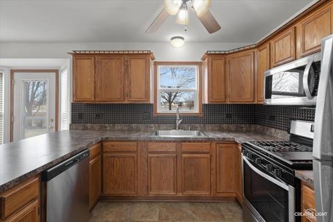 2153 Brindlewood Dr, Plainfield, IL 60586 photo 5