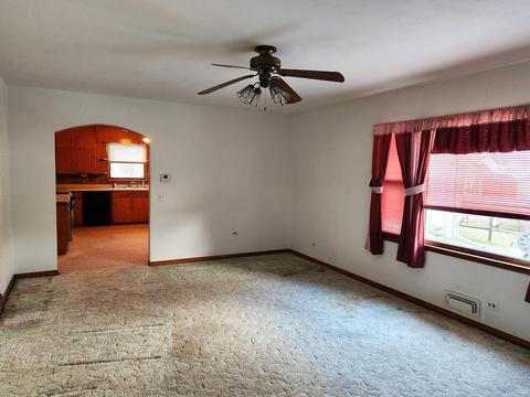 304 Walnut St, Prophetstown, IL 61277 photo 3