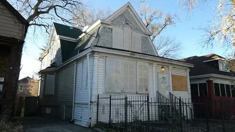 7436 S Yates Blvd, Chicago, IL 60649
