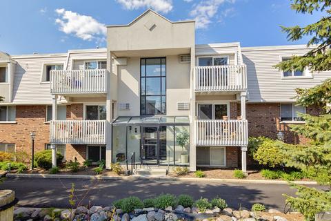 159 E Mill St #2, Wauconda, IL 60084 photo 1
