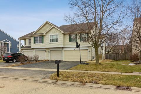 421 Gloria Ln, Oswego, IL 60543 photo 2