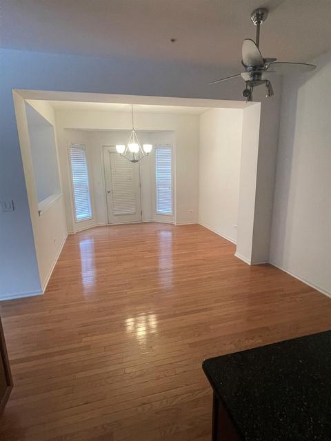 5583 Mcdonough Rd, Hoffman Estates, IL 60192 photo 6