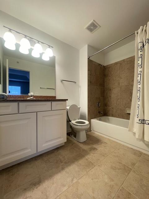 5583 Mcdonough Rd, Hoffman Estates, IL 60192 photo 13