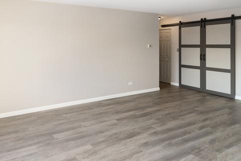1740 Robin Walk #C, Hoffman Estates, IL 60169 photo 8