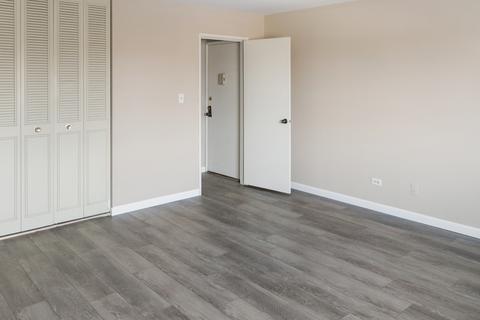 1740 Robin Walk #C, Hoffman Estates, IL 60169 photo 13