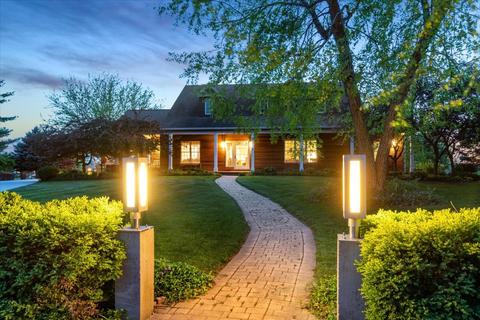 1711 Brighton Ct, Champaign, IL 61822