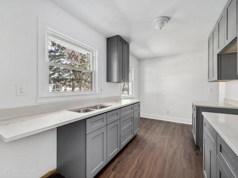 147 Cherry St, Cary, IL 60013 photo 3