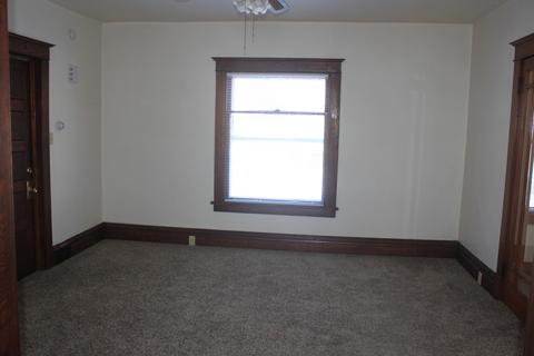 314 E 3rd St, Rock Falls, IL 61071 photo 5