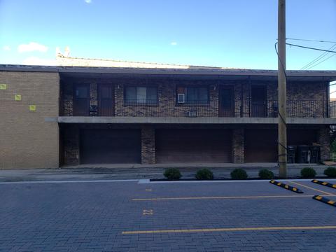 813 E Bowen Ave, Chicago, IL 60653 photo 2