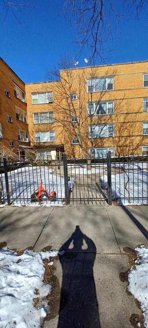 2834 W Granville Ave #GA, Chicago, IL 60659