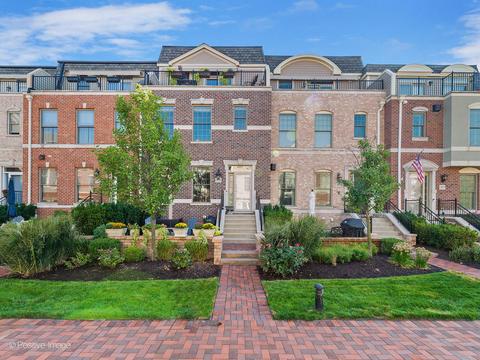 323 E Liberty Dr, Wheaton, IL 60187 photo 1