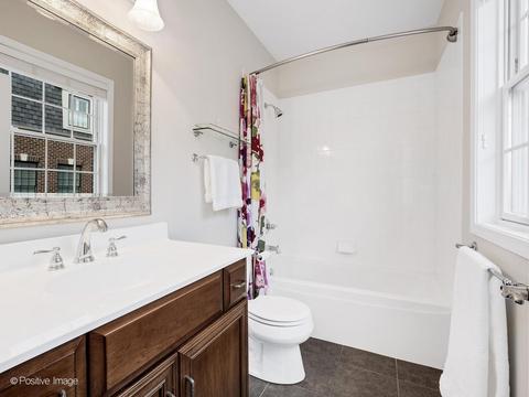 323 E Liberty Dr, Wheaton, IL 60187 photo 27