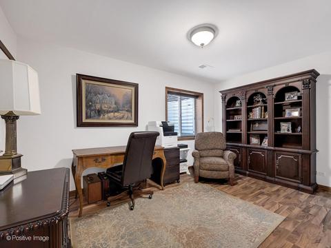 323 E Liberty Dr, Wheaton, IL 60187 photo 18
