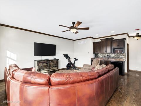 323 E Liberty Dr, Wheaton, IL 60187 photo 30