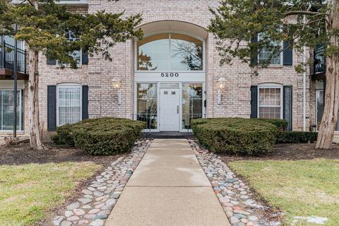 5200 Carriageway Dr #219, Rolling Meadows, IL 60008 photo 2