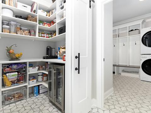 1007 Delles Rd, Wheaton, IL 60189 photo 11
