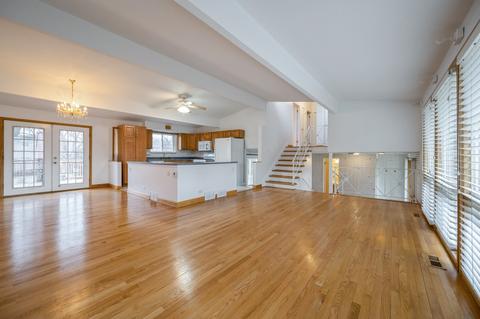643 Clearview Dr, Glenview, IL 60025 photo 3