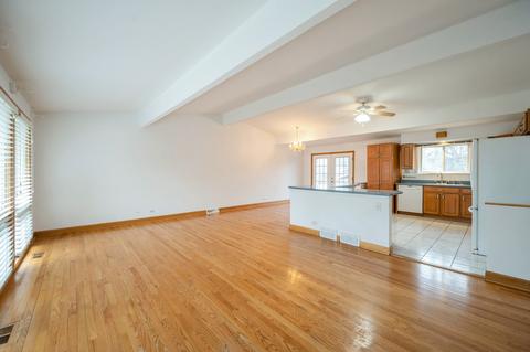 643 Clearview Dr, Glenview, IL 60025 photo 4