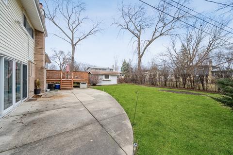 643 Clearview Dr, Glenview, IL 60025 photo 11