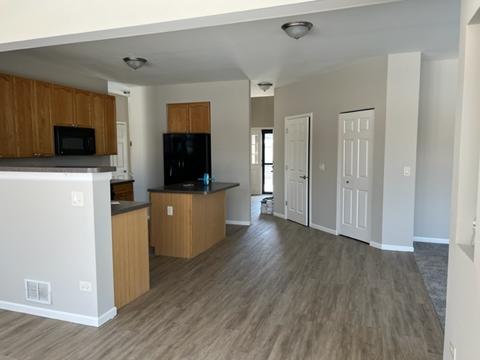 28792 Pilgrims Pass, Lakemoor, IL 60051 photo 4