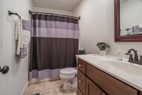 5107 Longfield Rd, Bloomington, IL 61705 photo 17