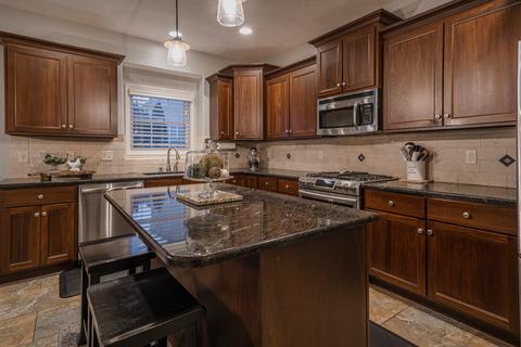 5107 Longfield Rd, Bloomington, IL 61705 photo 9