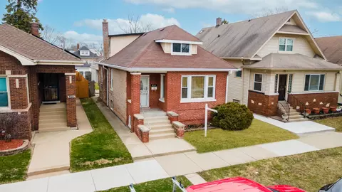 8115 S Kimbark Ave, Chicago, IL 60619