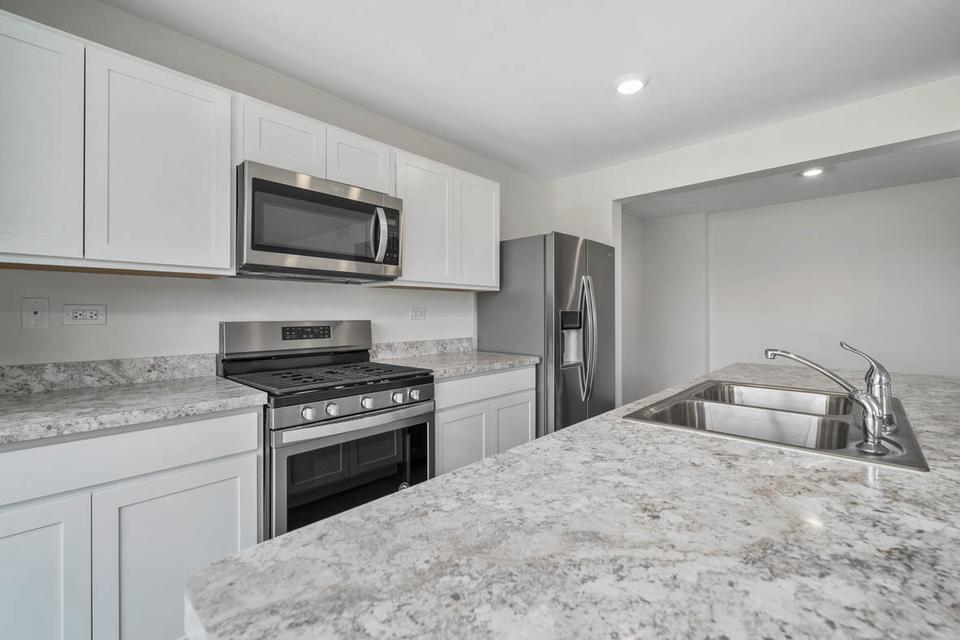  321 Brickyard Ct #1332, Joliet, IL 60436 photo 5