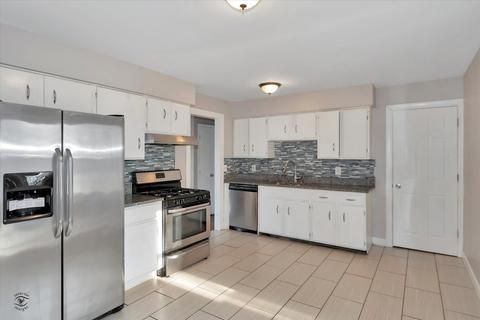 275 S Front St, Braidwood, IL 60408 photo 3