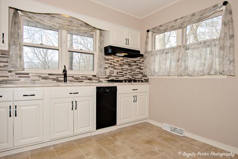 5417 Fox Lake Rd, Mchenry, IL 60050 photo 8