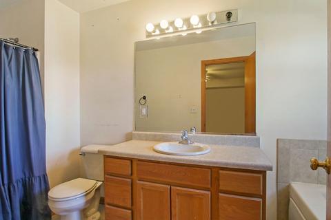 905 Peter St, Mchenry, IL 60051 photo 13