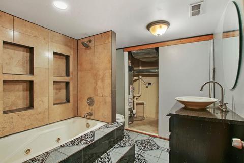 905 Peter St, Mchenry, IL 60051 photo 18