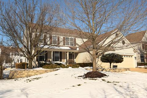 1438 Whitefence Rd, Bartlett, IL 60103 photo 3
