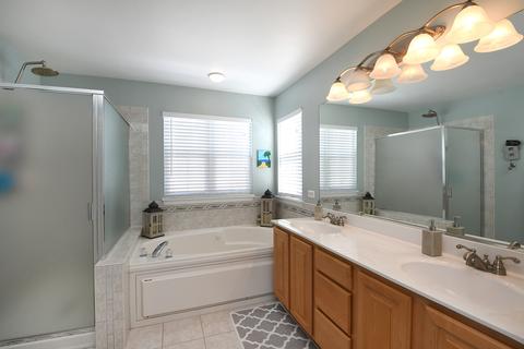 1438 Whitefence Rd, Bartlett, IL 60103 photo 26
