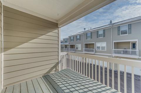 1005 Reserve Dr, Elgin, IL 60124 photo 17